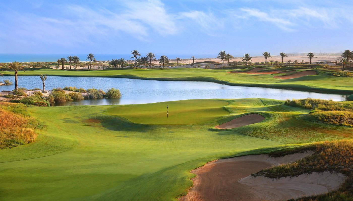 Saadiyat Beach Golf Club fairway