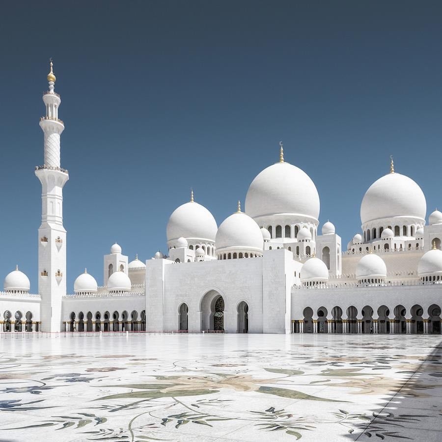 Sheikh Zayed Grand Mosque courtyard and domes